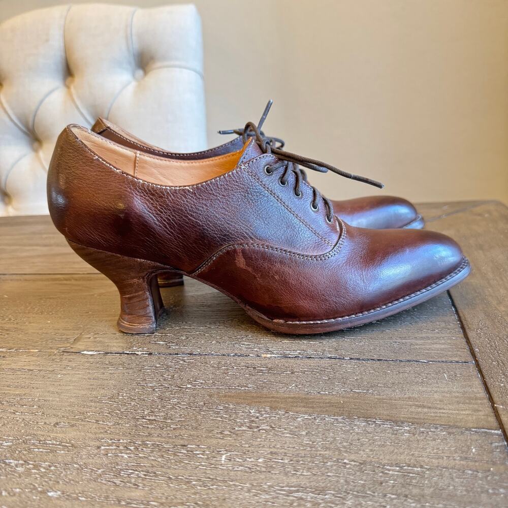 Oak Tree Farms Leather Lace-Up Oxfords Spool Heeled Almond Toe Victorian 9.5